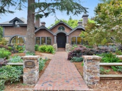 HOW: 400 West Portola Avenue, Los Altos