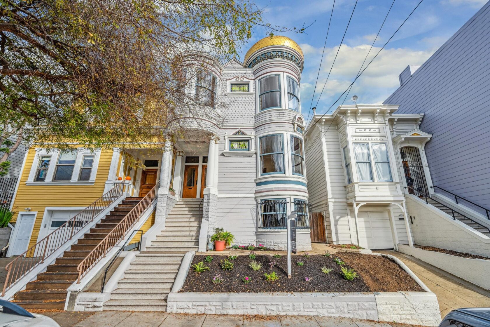 Front facade of the McCormick House showing the two houses on either side.